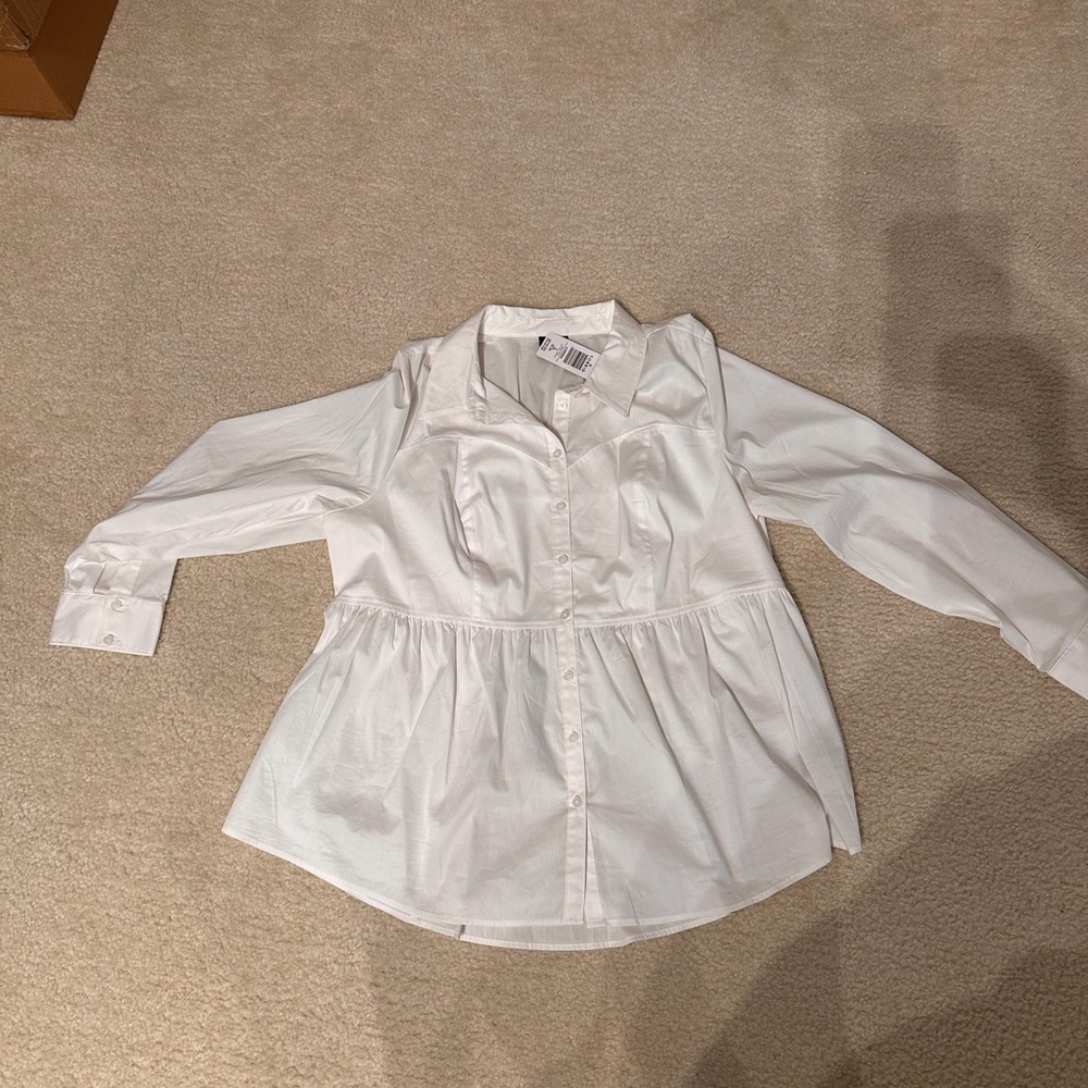 torrid White Button-Front Peplum Blouse